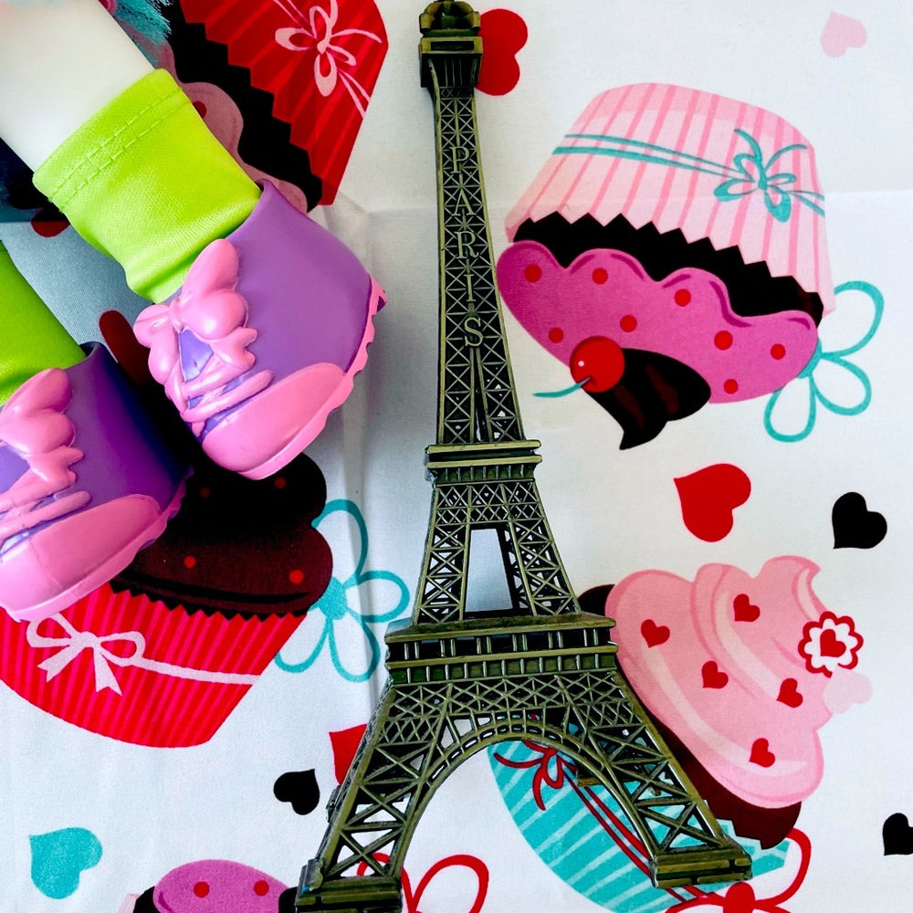 💖Eiffel Tower metal decor💖